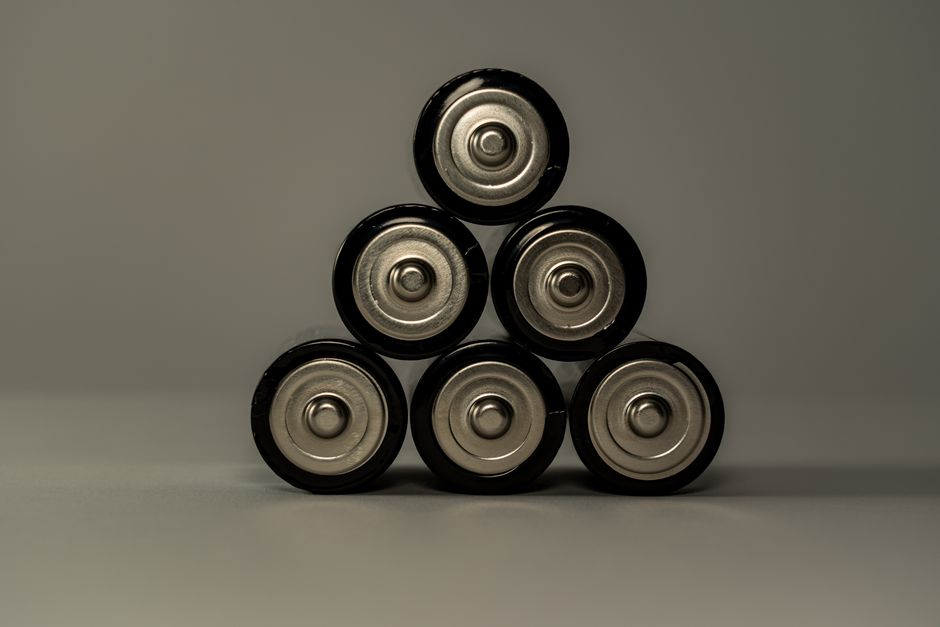 Professioneel een thuisbatterij veilig en correct aansluiten